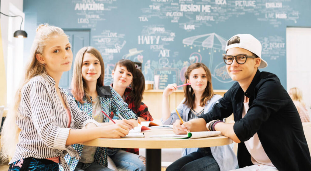 The Benefits of Early School Admissions